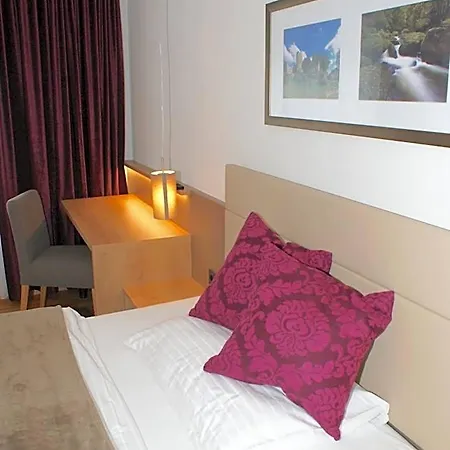Hotel Muehlviertler Hof 3*
